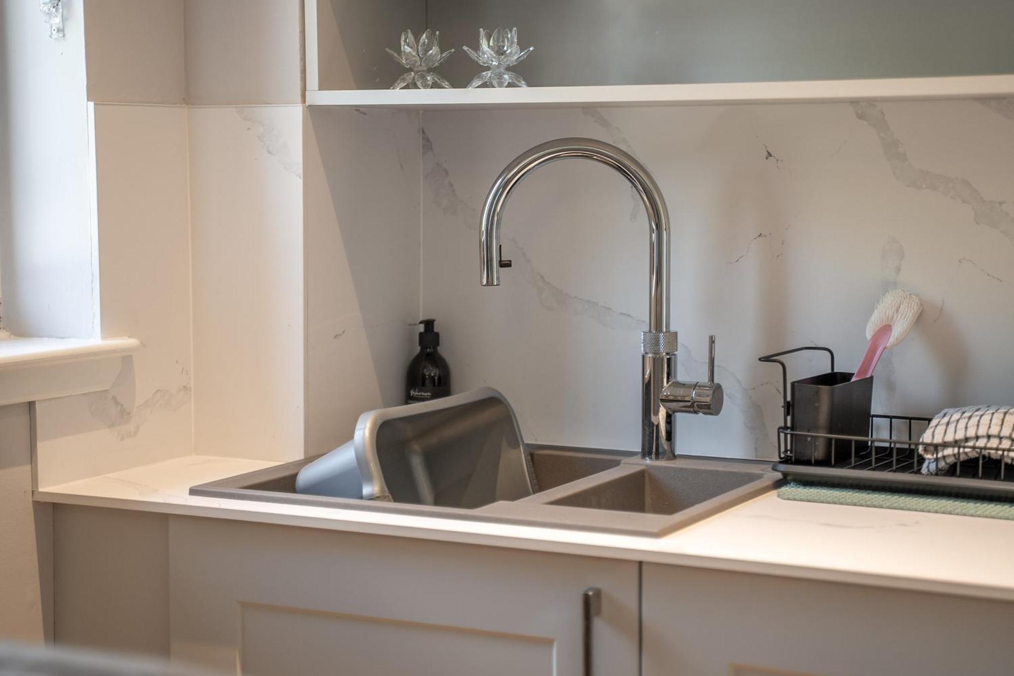 Self Cateringone Bedroom Apartment Форт-Уильям Экстерьер фото